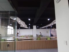 <b>嘉定马陆办公室装修隔断效果图</b>